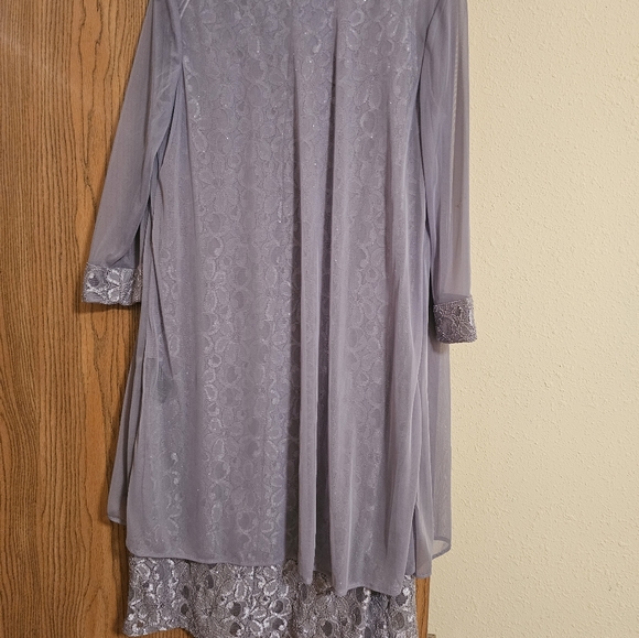 Dress - Picture 1 of 5